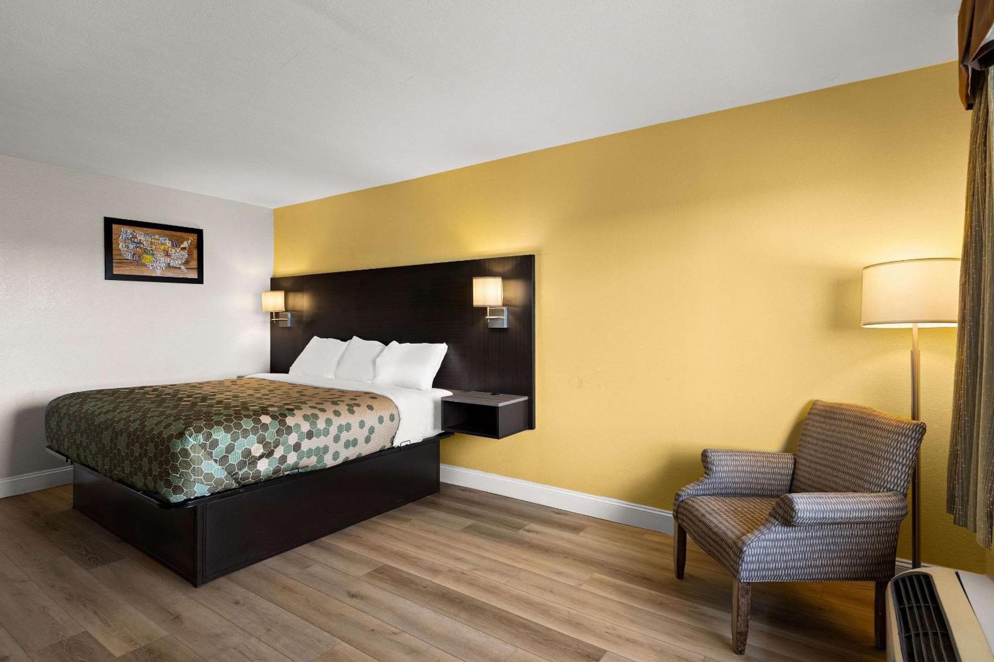 Econo Lodge White Pine Morristown I-81 & I-40 Split المظهر الخارجي الصورة